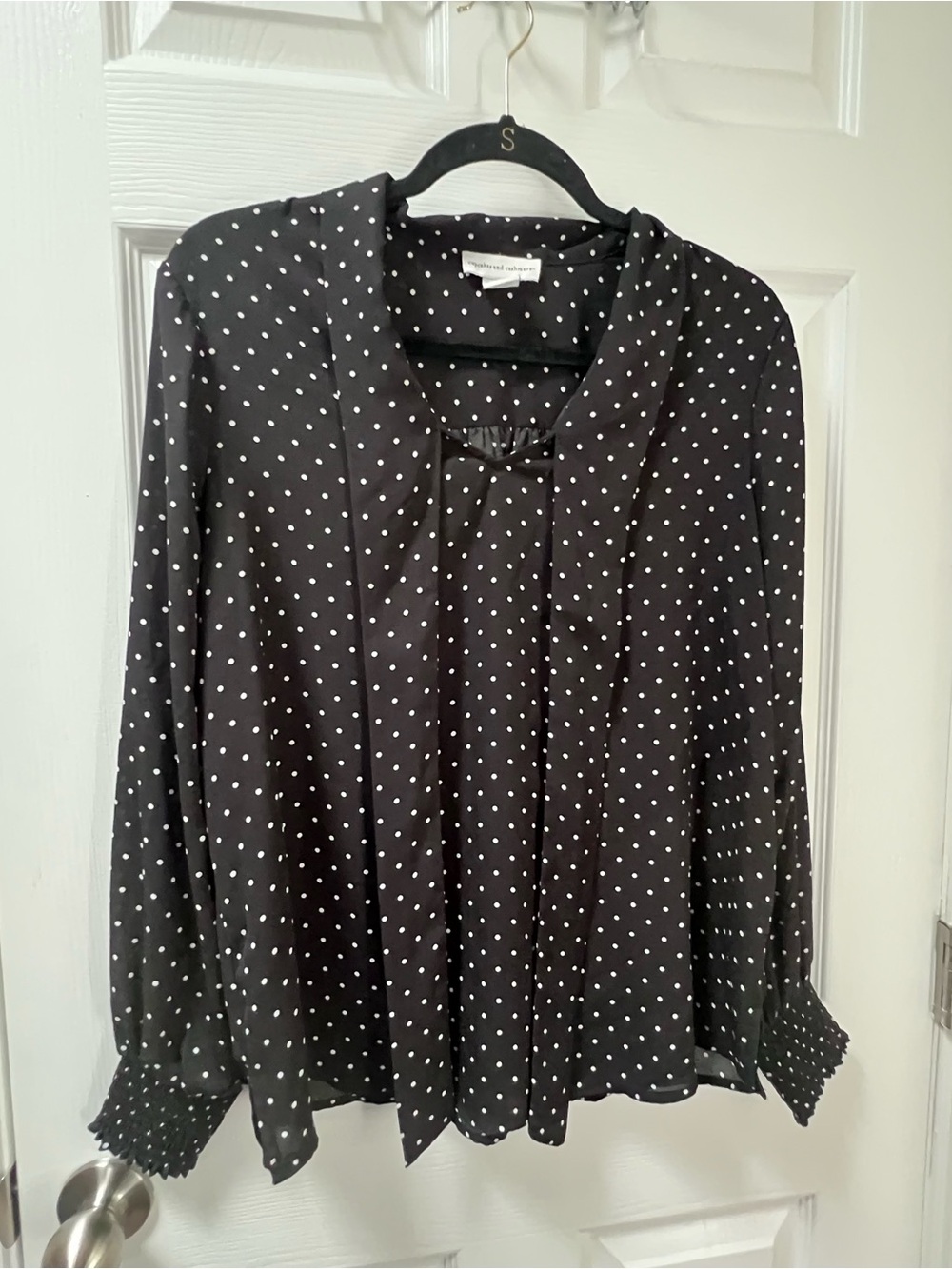 Cupcakes & Cashmere Polka Dot Blouse Tie Neck Smock Sleeve Black Minimalist M